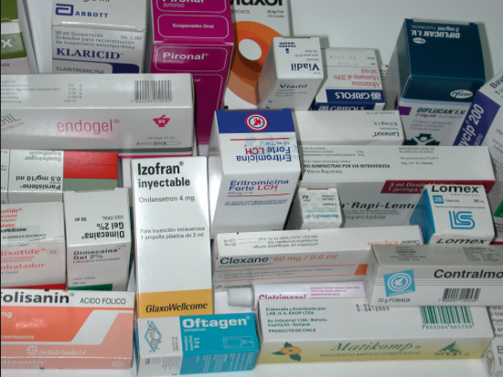 MEDICAMENTOS NAS VIAGENS